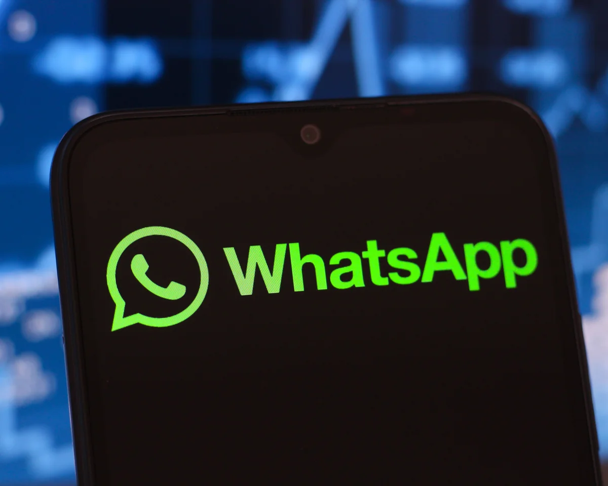 US WhatsApp account cleaning application